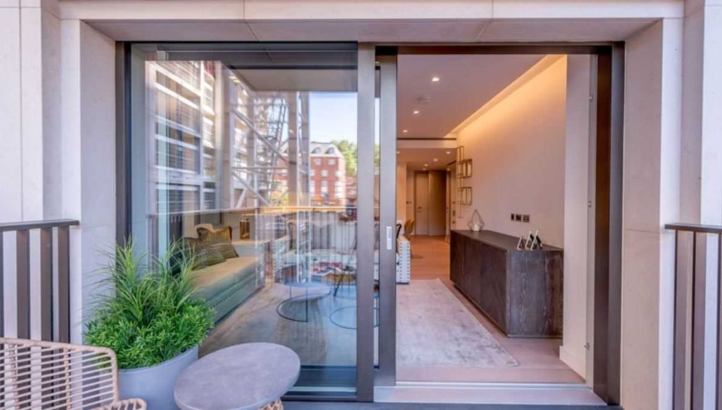 Additional image 6 of 3 bed flat to rentEdgware Road, London W2