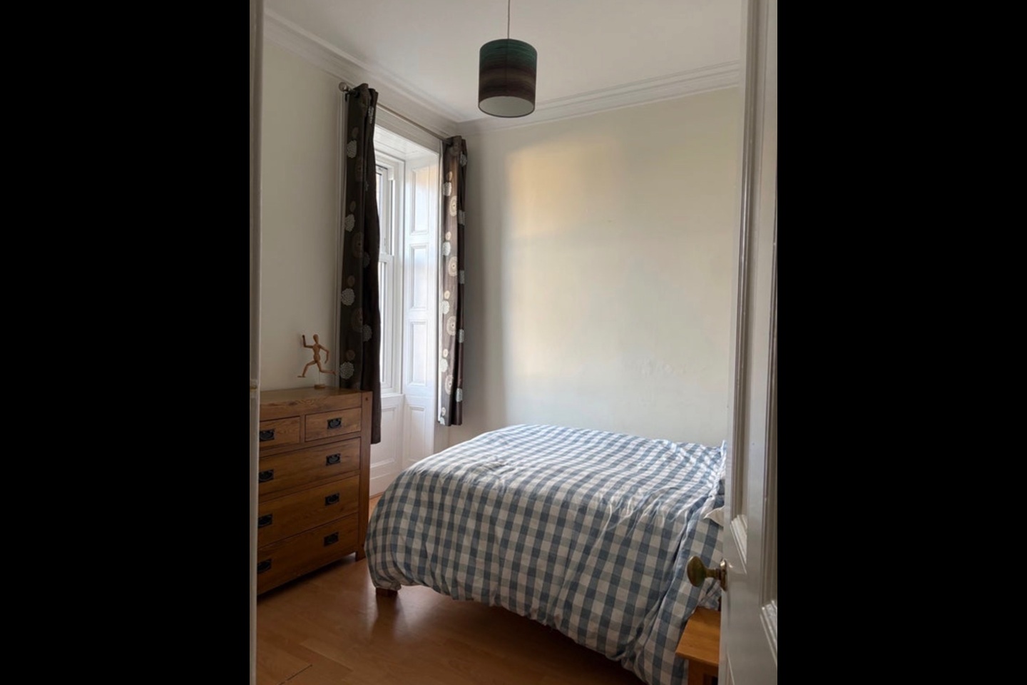 Room in a Shared Flat, Raeburn Place, EH4, N1 7GU