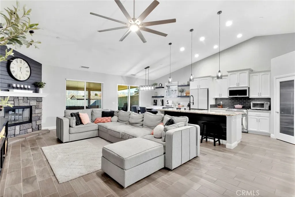 Additional image 62 of 7491 Newhall Ave, Hesperia, CA 92345