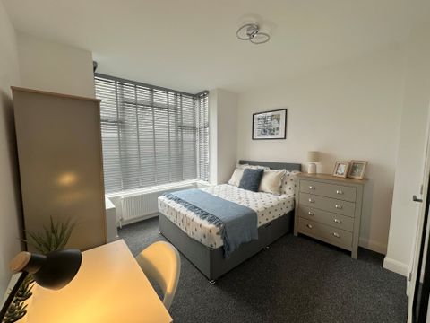 Waterloo Road, Smethwick B66, Room to rent
