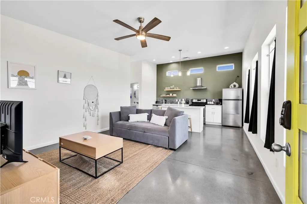 Additional image 3 of 7276 Encina Road, Joshua Tree, CA 92252