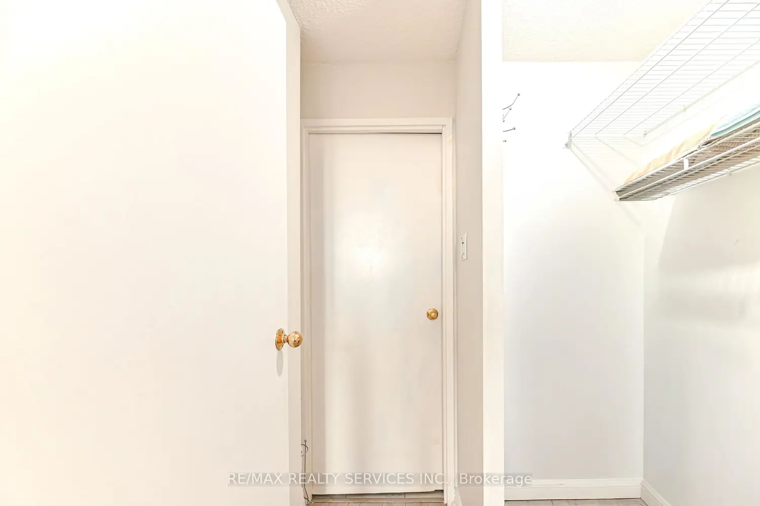 Additional image 14 of 35 Trailwood Drive 1911