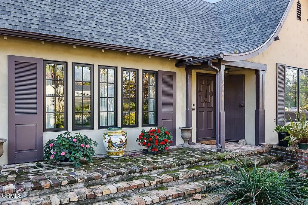 Additional image 4 of 3364 Yorkshire Road, Pasadena, CA 91107