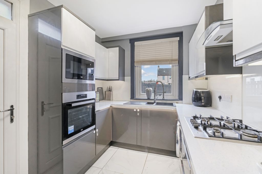 Additional image 8 of 2 bed property to rentDrumoyne Square, Glasgow G51