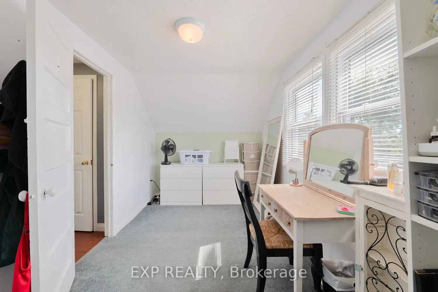 Additional image 11 of 325 Simpson Avenue