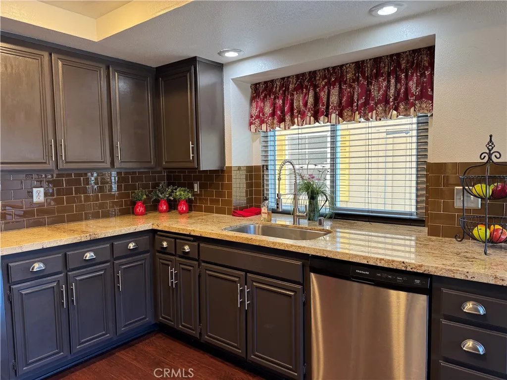 Additional image 3 of 4313 Portola Dr, Palmdale, CA 93551