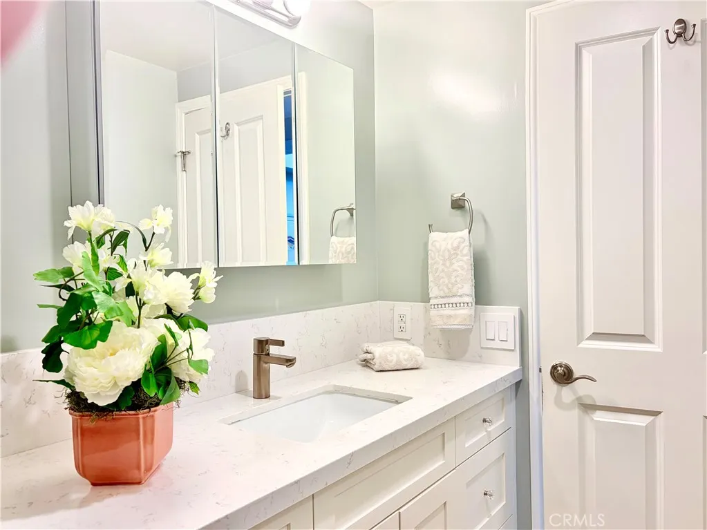 Additional image 38 of 13360 Del Monte Drive Unit M15-2C, Seal Beach, CA 90740