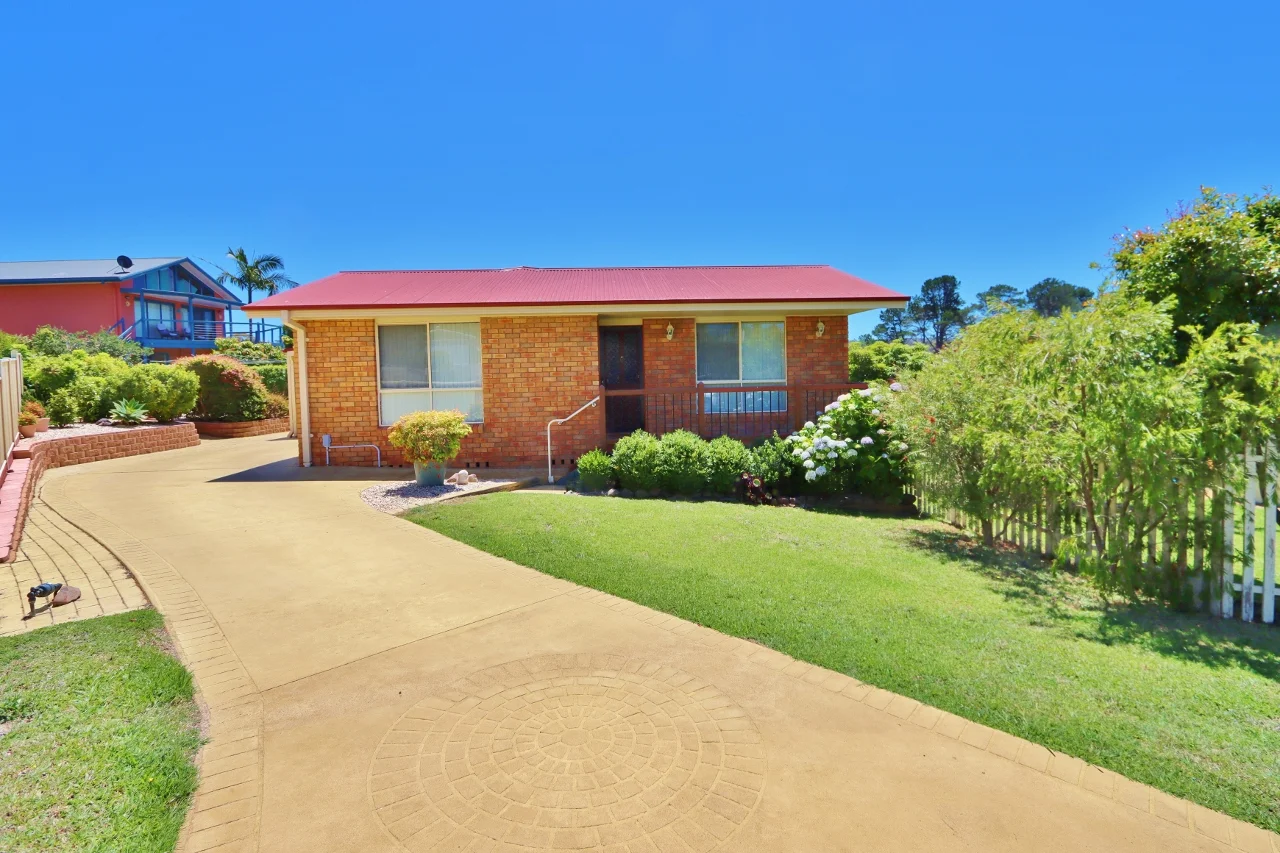 12 Blue Marlin Court, Eden NSW 2551