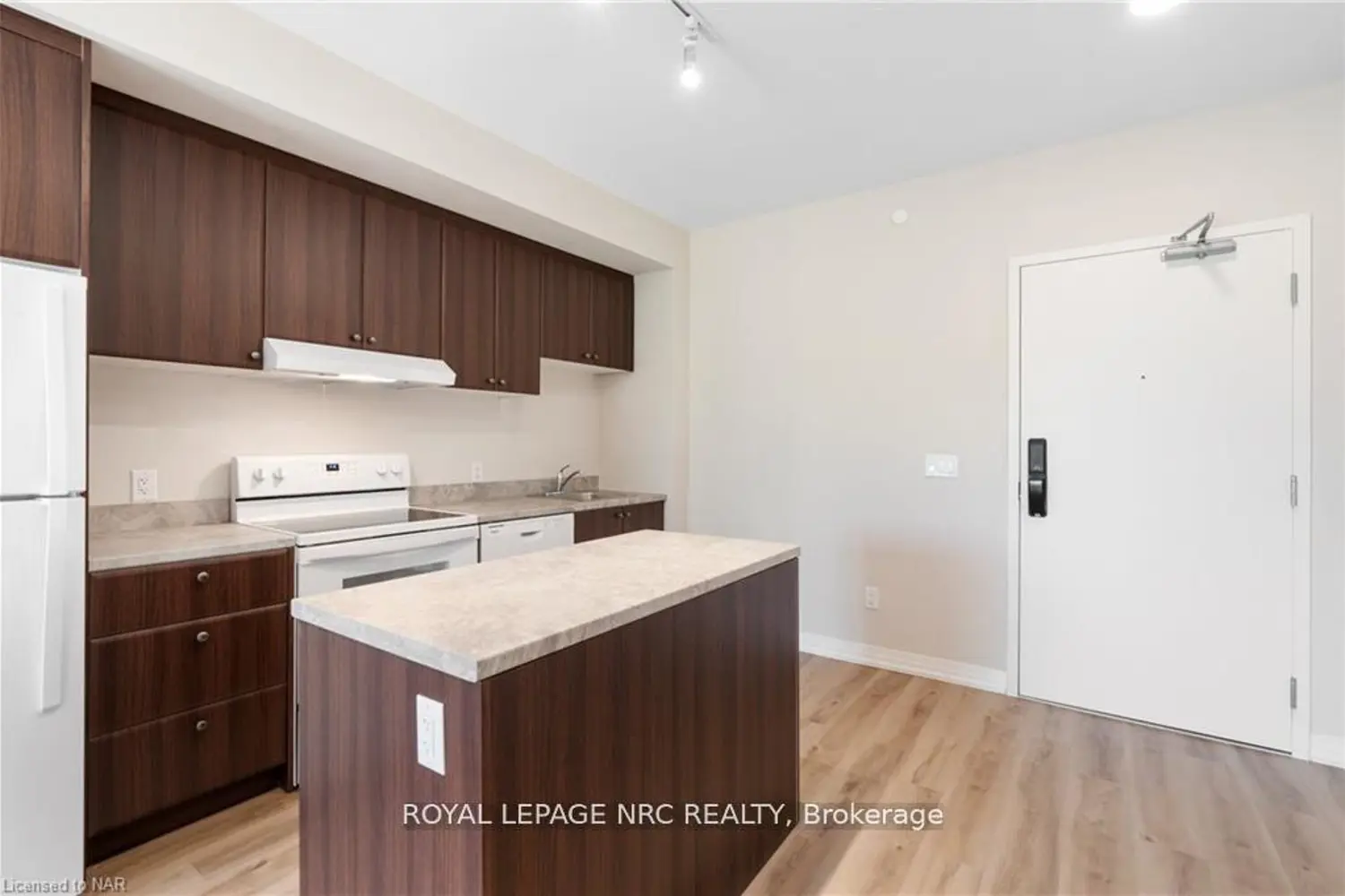 Additional image 10 of 50 Herrick Avenue 131