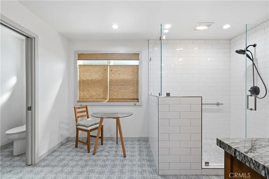 Additional image 100 of 5640 E Parkcrest St, Long Beach, CA 90808