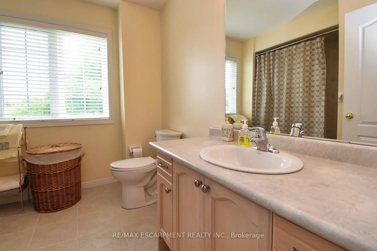 Additional image 16 of 7 Southside Place 49