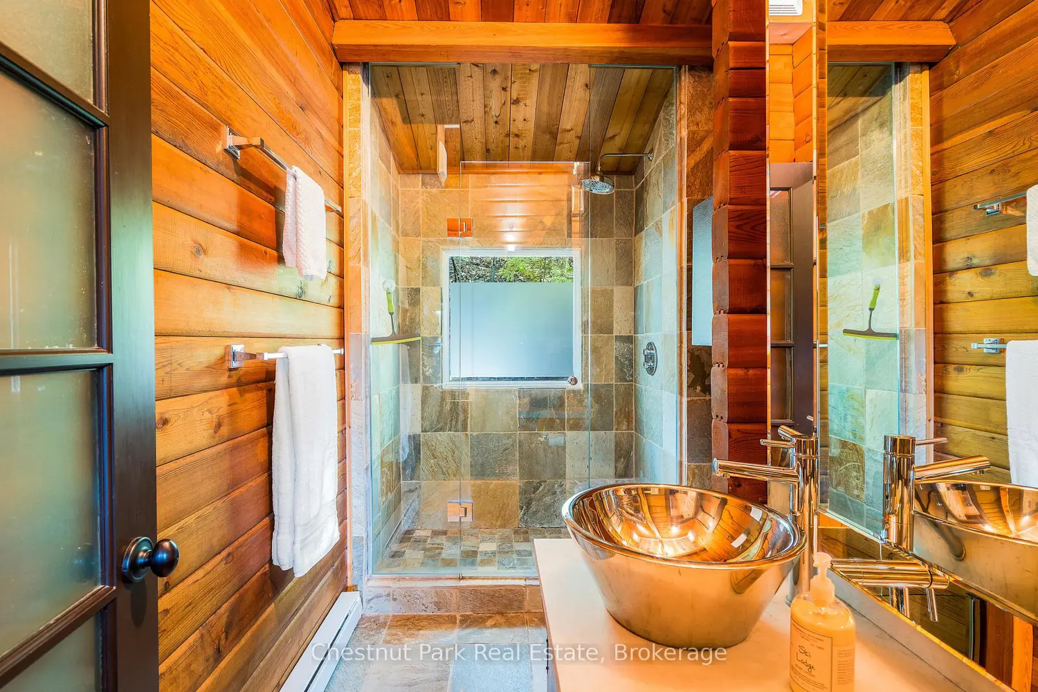 Additional image 20 of 146 Chamonix Crescent