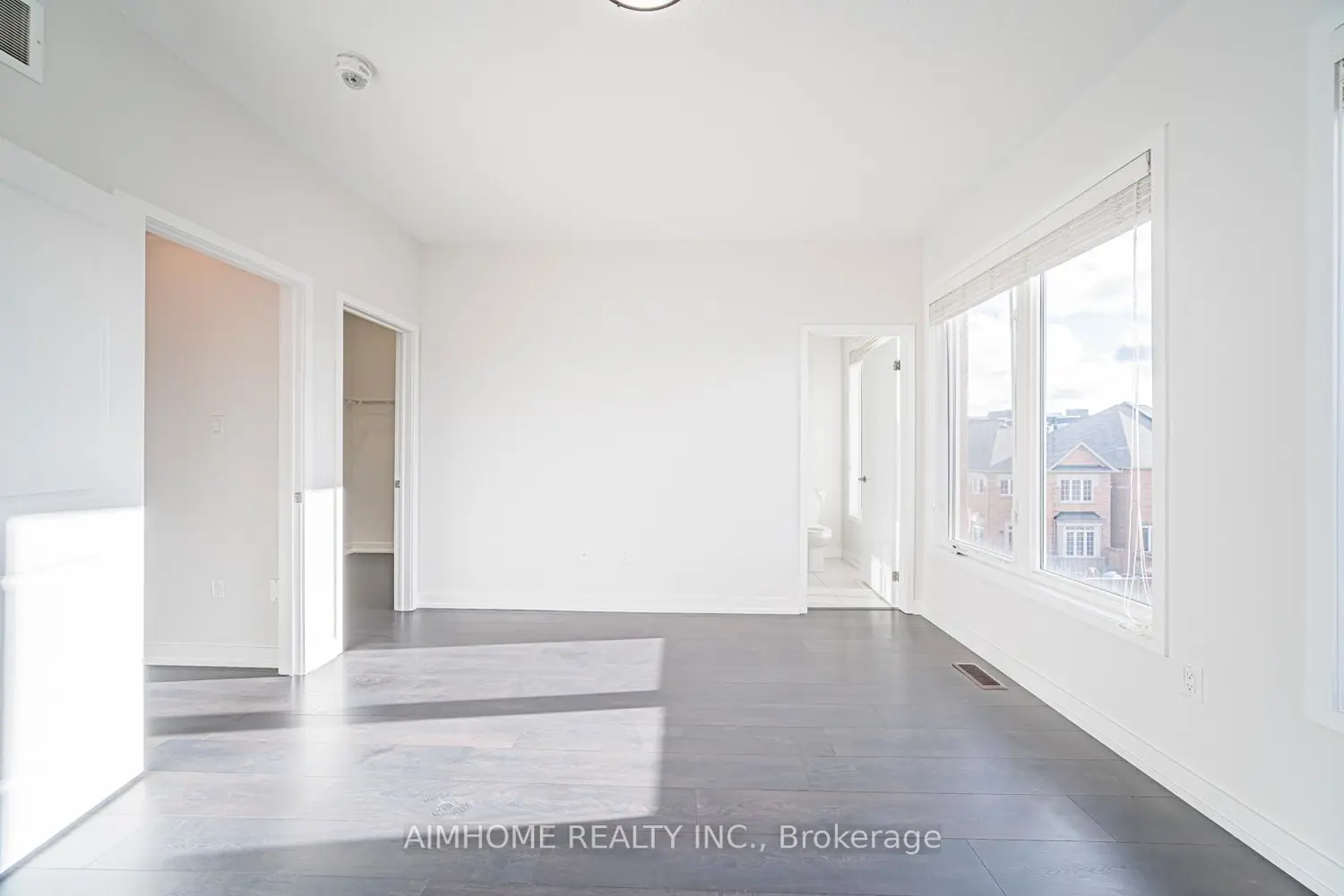 Additional image 11 of 220 Beaveridge Avenue