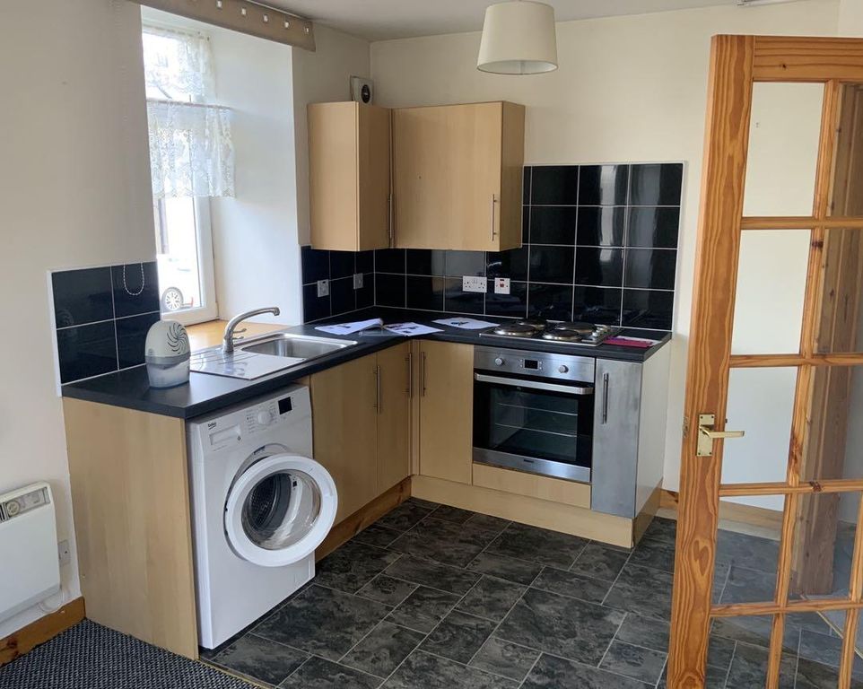 Additional image 2 of 1 bed flat to rentQueen Street, Lossiemouth, Moray IV31