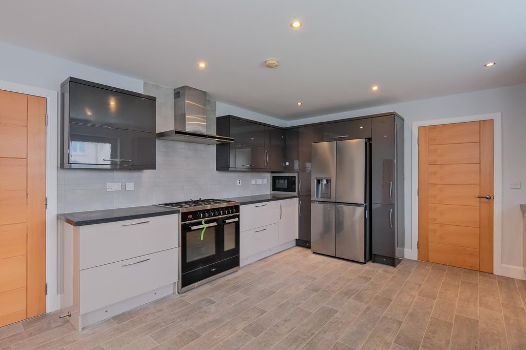 Additional image 39 of 4 bed detached house to rent44 Kilncadzow Road, Carluke ML8
