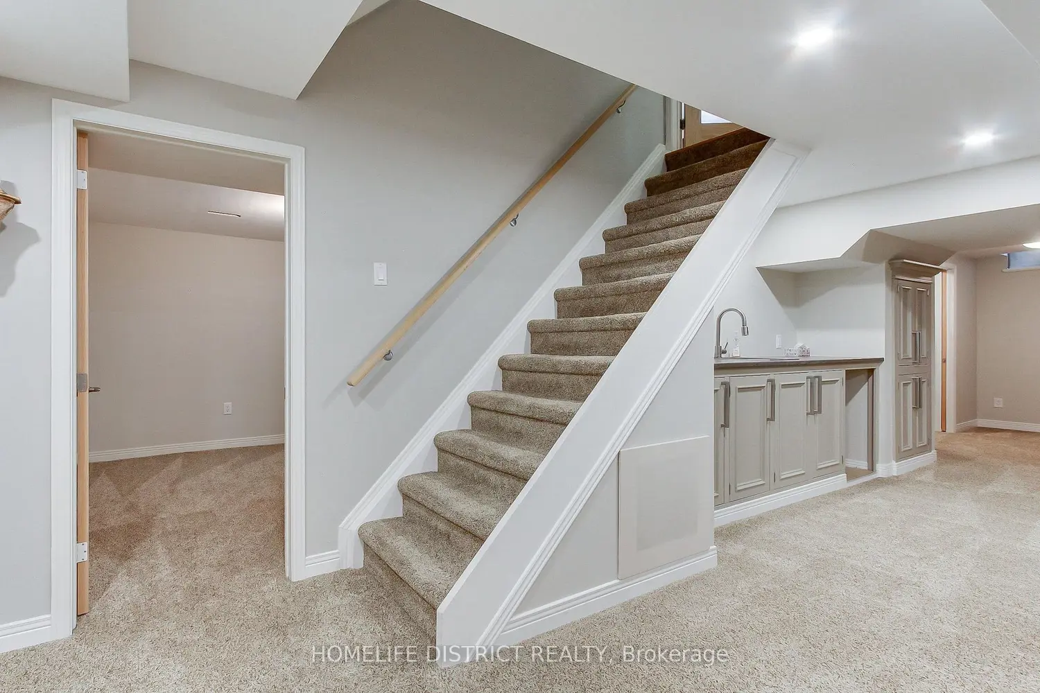 Additional image 16 of 43 Daniels Crescent