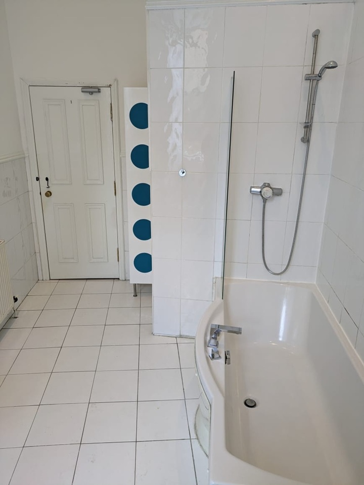 Additional image 19 of Room in a Shared Flat, Sauchiehall Street, G2, N1 7GU