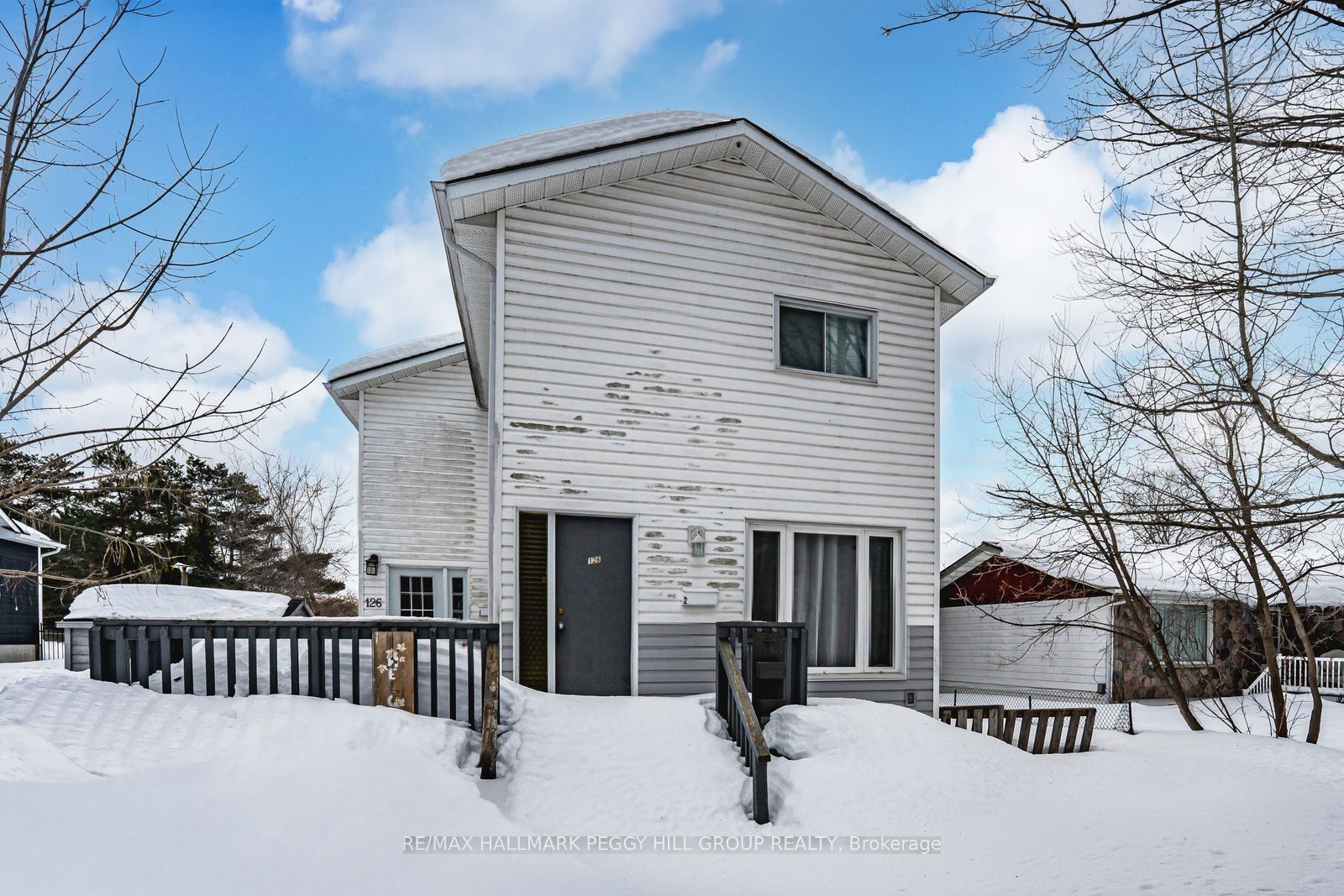 2-126 Robert Street E, Penetanguishene, ON, L9M 1J2