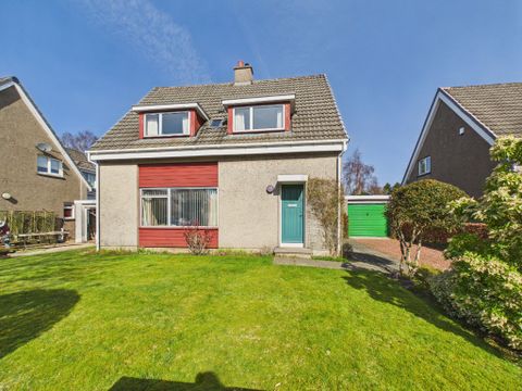Almond Drive, St. Leonards, East Kilbride G74