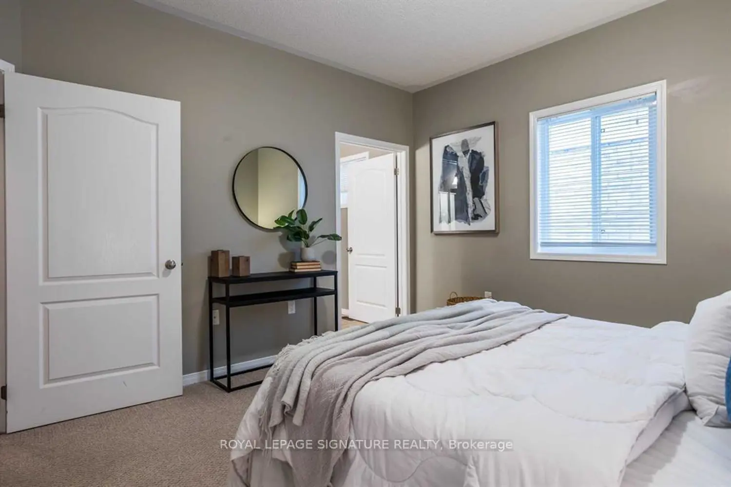 Additional image 6 of 968 Avery Avenue