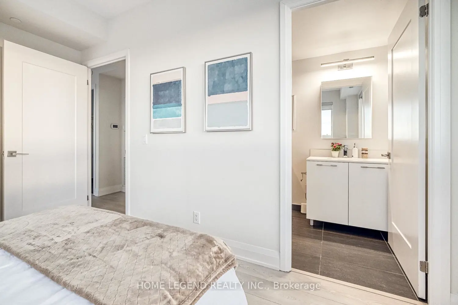 Additional image 8 of 18 Water Walk Drive 3108