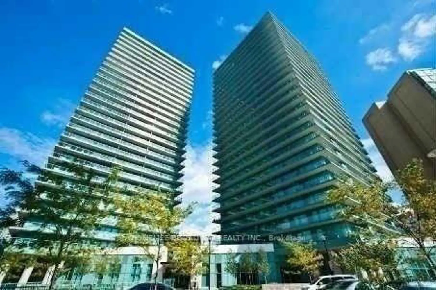 5500 Yonge Street 411