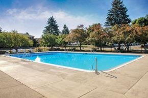 Additional image 4 of 77 Deerhurst Lane, Webster, NY, 14580