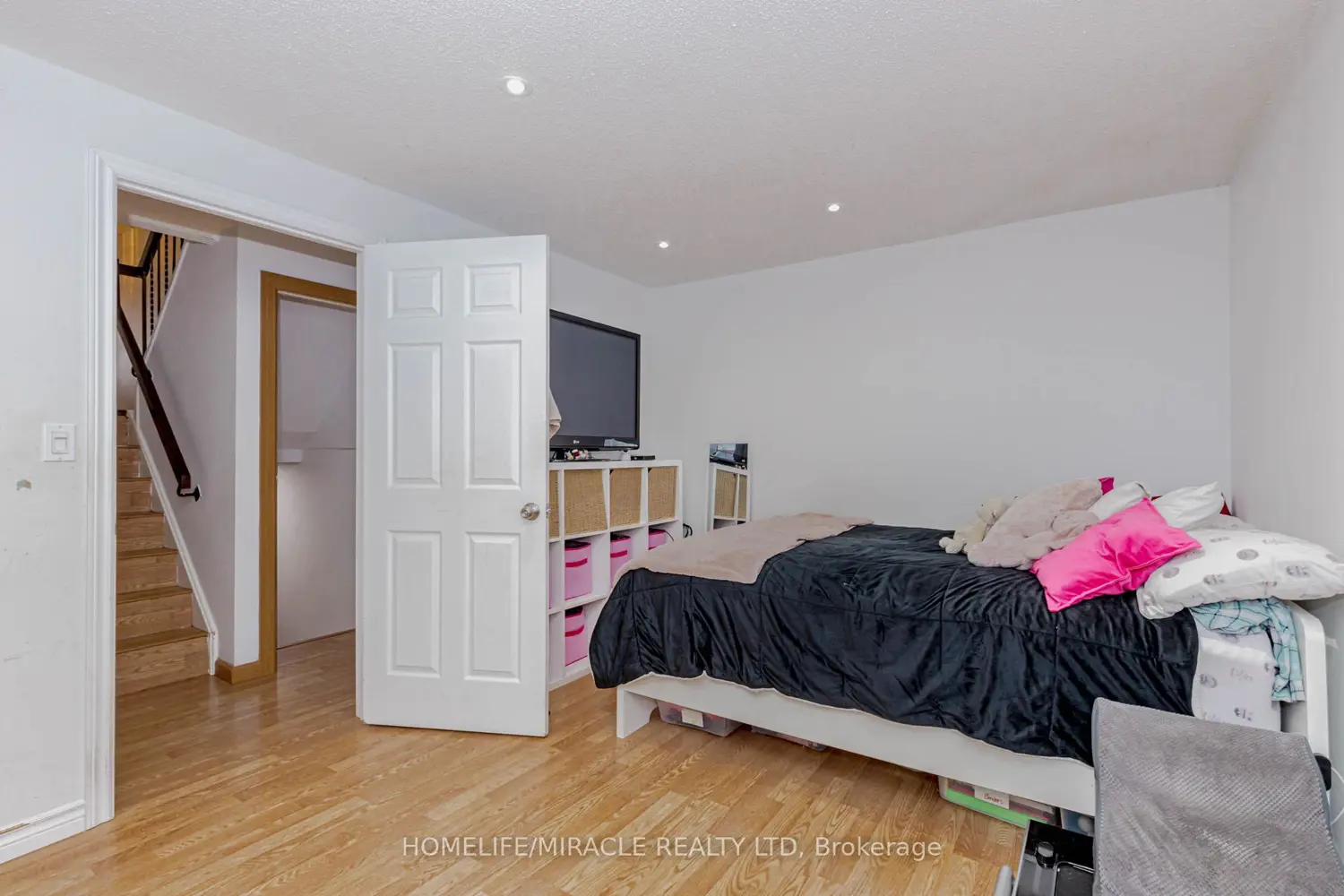 Additional image 17 of 32 Langston Drive