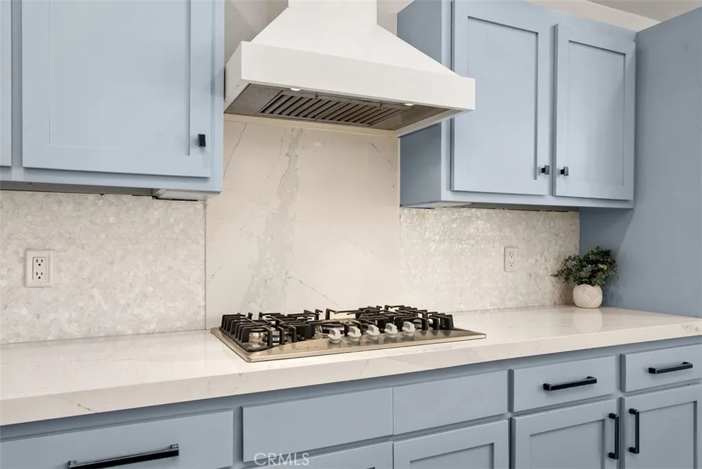 Additional image 11 of 80 Huntington St Unit 402, Huntington Beach, CA 92648