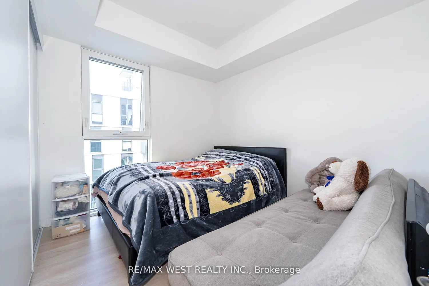 Additional image 9 of 500 Wilson Avenue 721