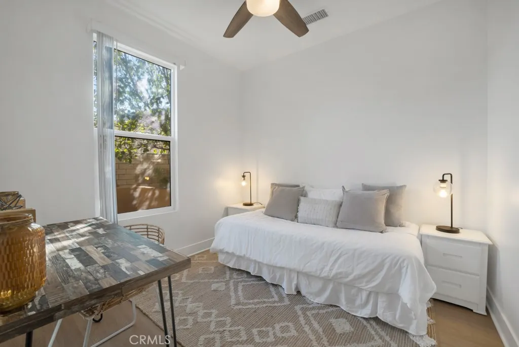 Additional image 22 of 10832 W Riverton Court, North Hollywood, CA 91602