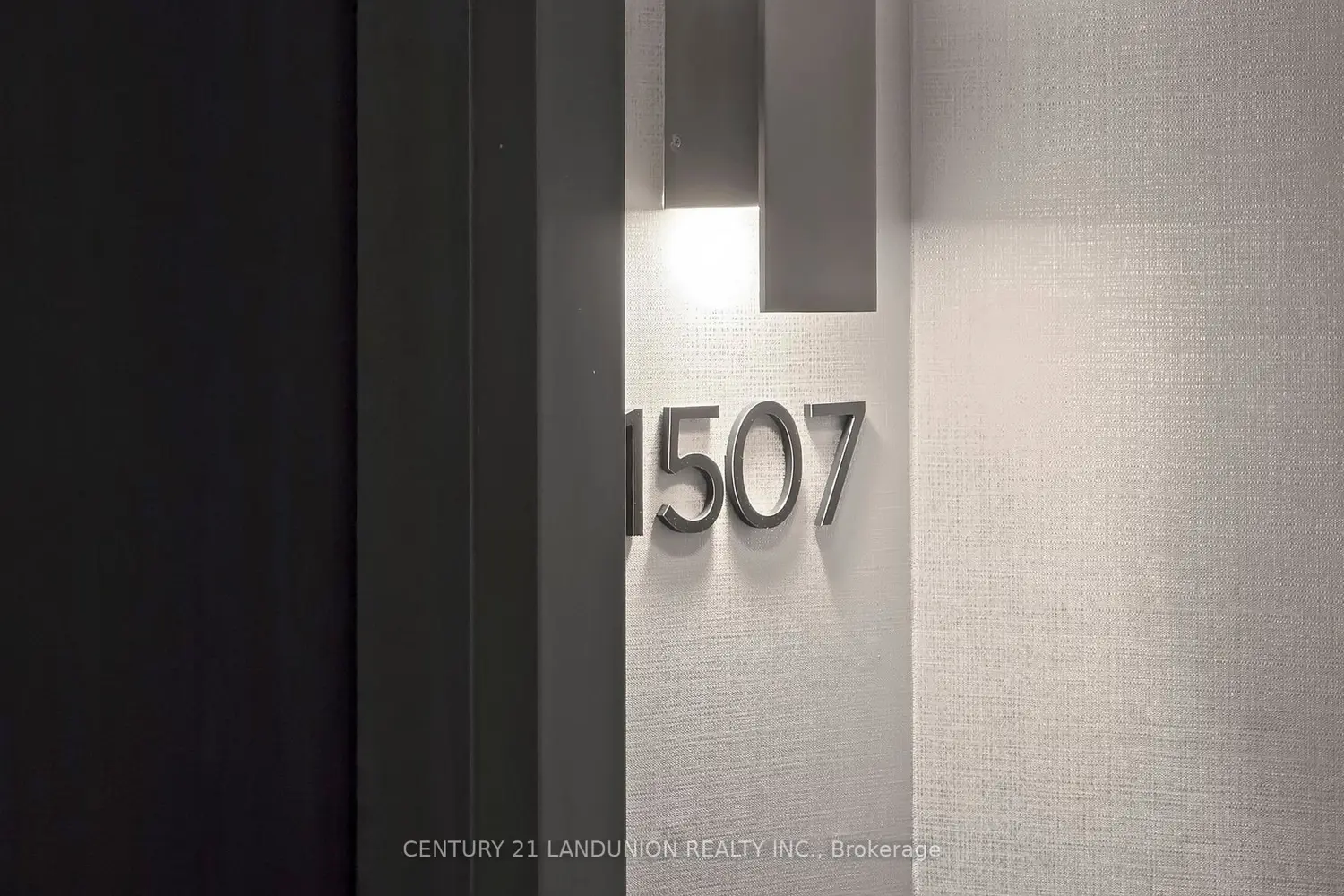 Additional image 6 of 8 Water Walk Drive 1507