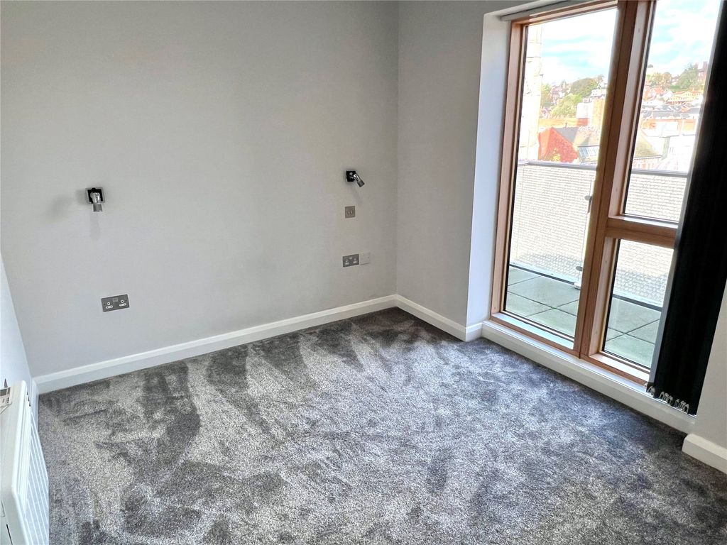 Additional image 16 of 2 bed flat to rentThorngate House, St Swithins Square, Lincoln LN2