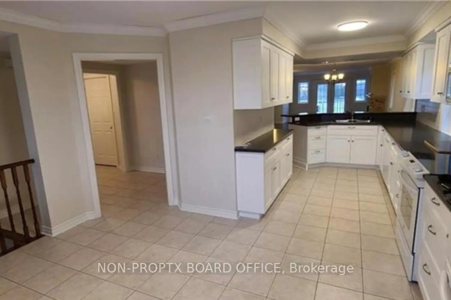 Additional image 12 of 520 Silken Laumann Drive