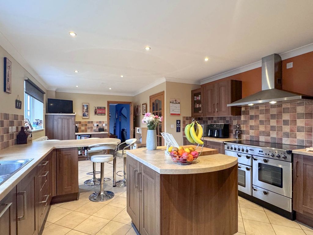 Additional image 12 of 4 bed detached house to rentMill Stream Close, Llanddewi, Llandrindod Wells LD1