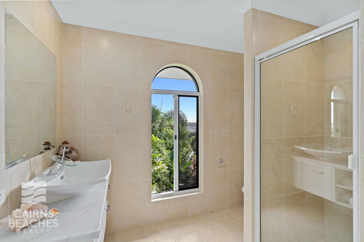 Additional image 14 of 18-20 Tranquil Place, Smithfield QLD 4878