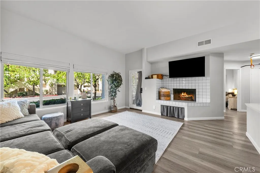 Additional image 14 of 3264 Darby St Unit 142, Simi Valley, CA 93063