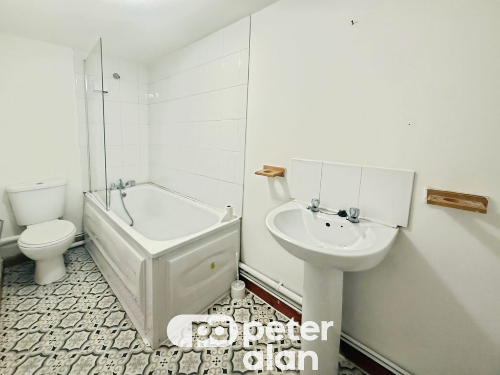 Additional image 6 of 2 bed flat to rentWaunrhydd Road, Porth CF39