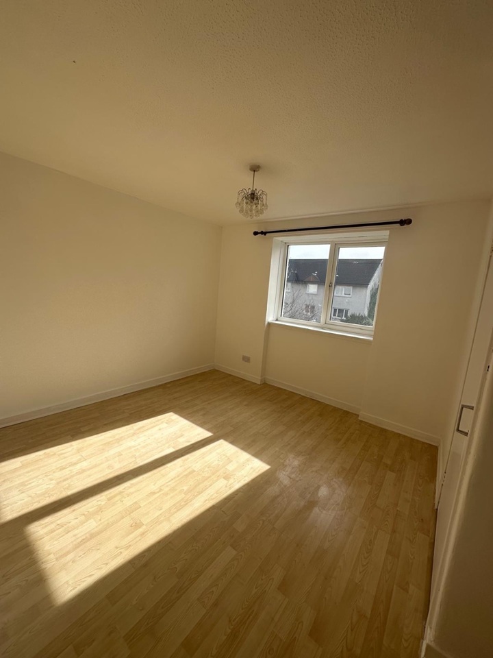 Additional image 9 of 3 Bed Flat, Sandaig Road, G33, N1 7GU
