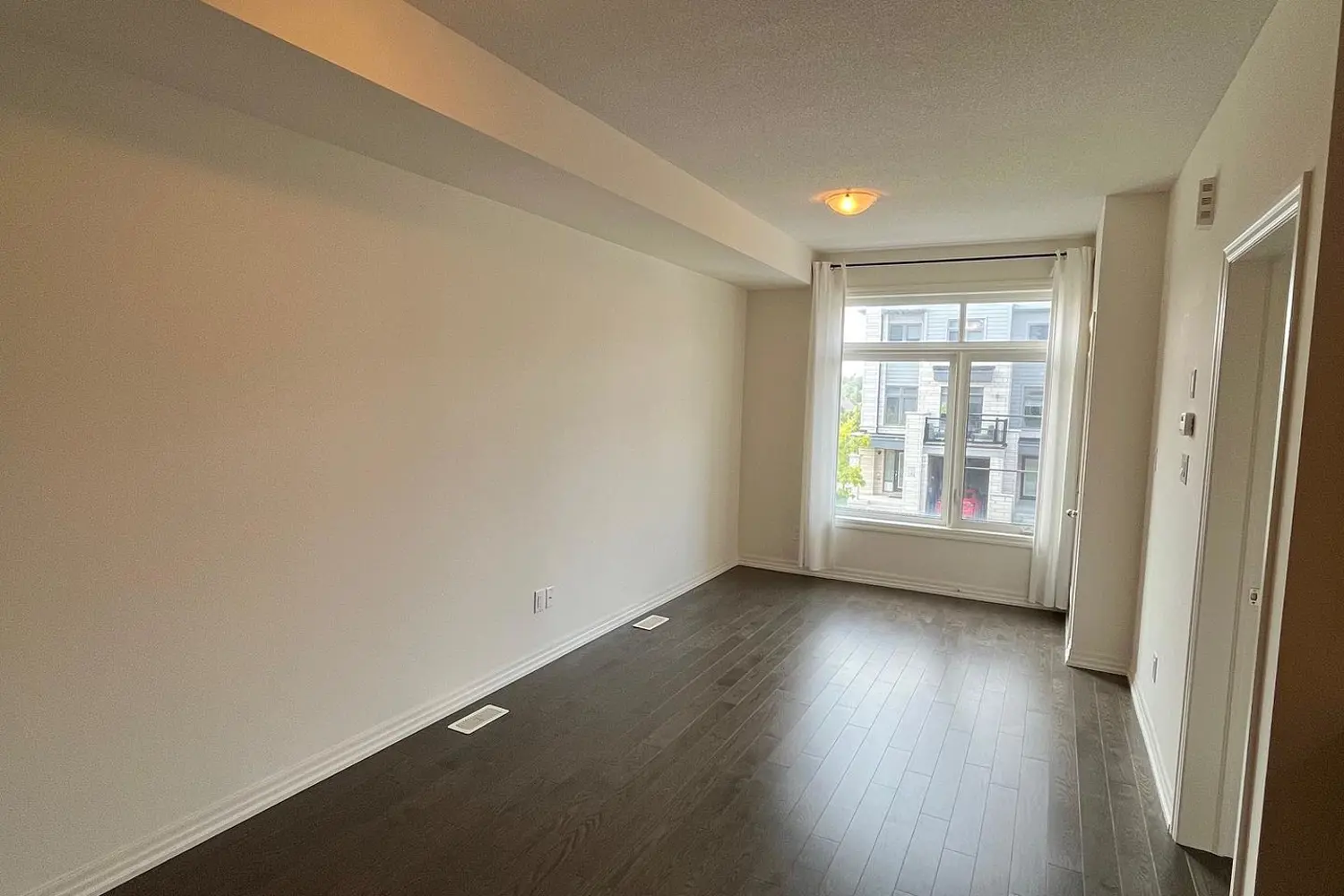 Additional image 6 of 53 Vantage Loop