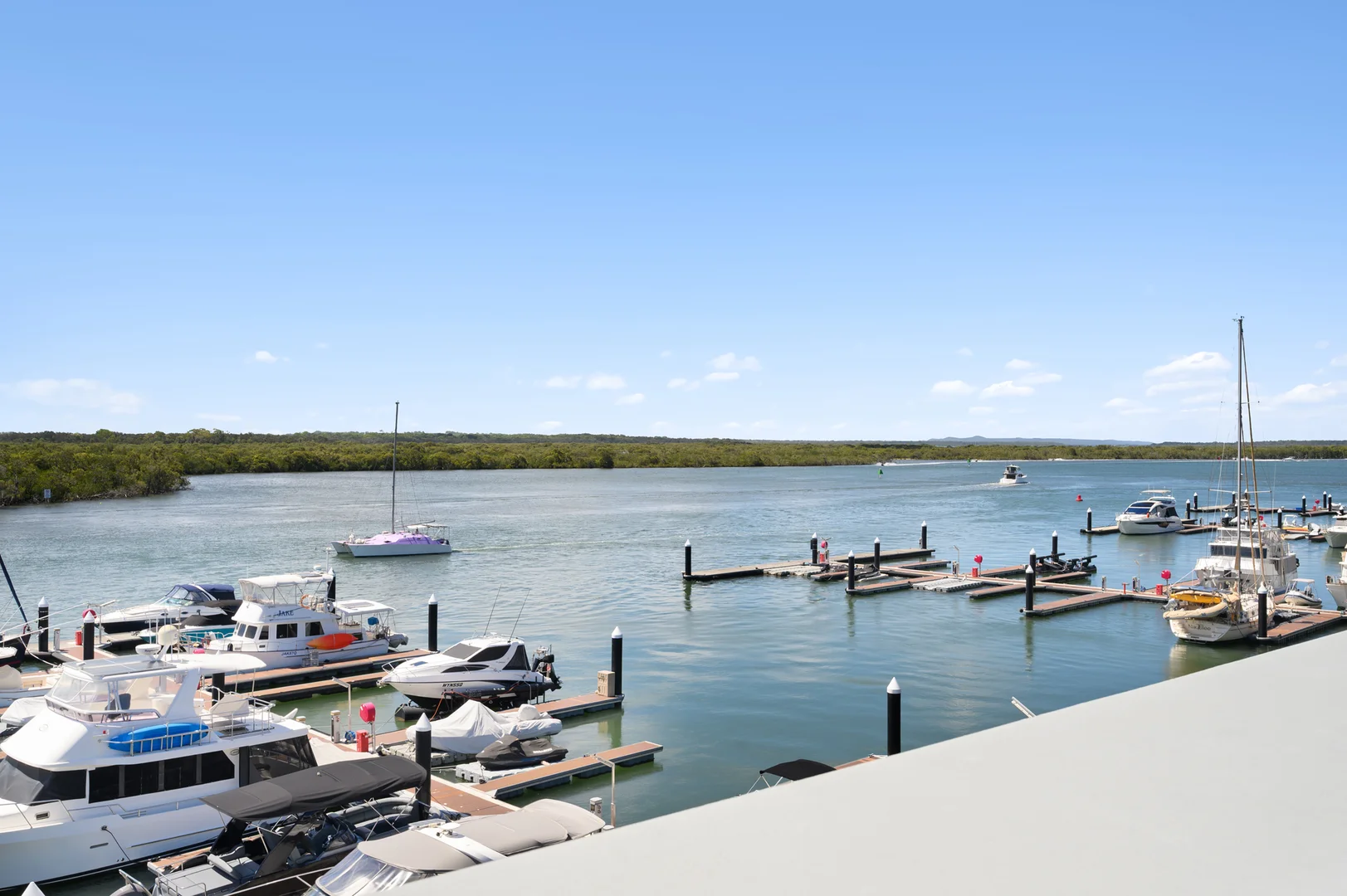 Additional image 31 of 5/2 Marina Promenade, Paradise Point QLD 4216