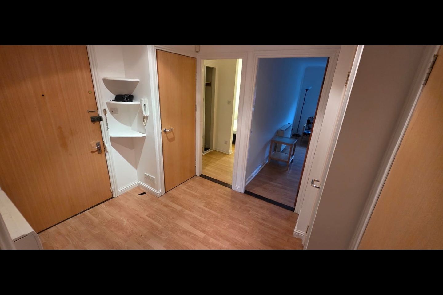 Additional image 2 of Room in a Shared Flat, Haugh Road, G3, N1 7GU