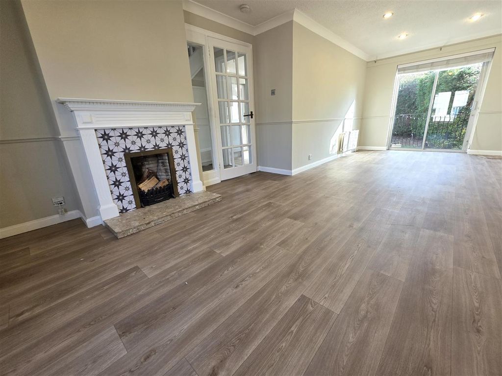 Additional image 3 of 3 bed detached house to rentTroon Place, Newton Mearns, Glasgow G77