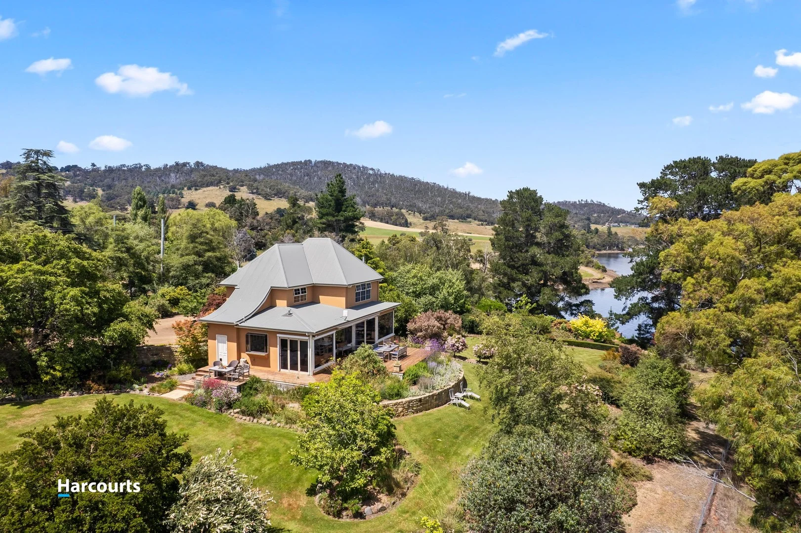1135 Cygnet Coast Road, Wattle Grove TAS 7109