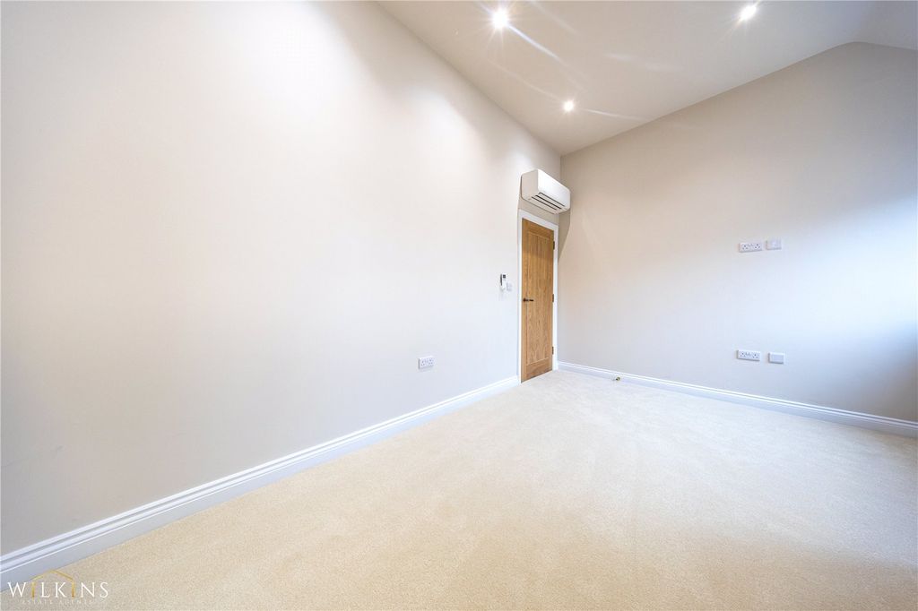Additional image 33 of 6 bed detached house to rentPark Lane, Bonehill, Tamworth, Staffordshire B78