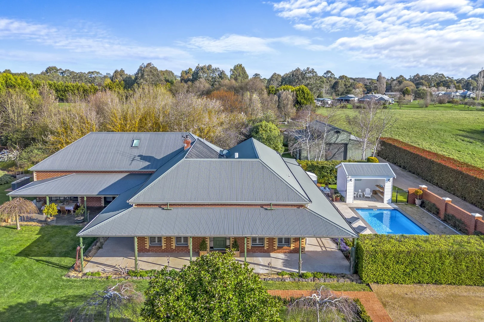 24 Kronks Lane, Woodend VIC 3442