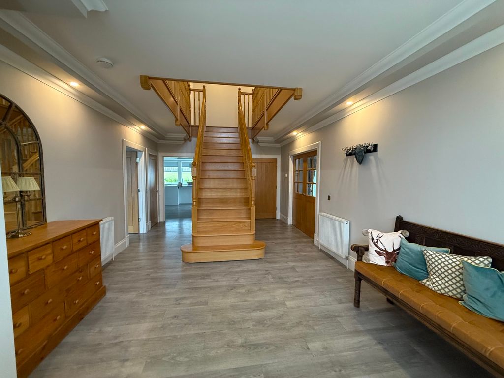 Additional image 2 of 5 bed detached house to rentMurthly, Perth PH1
