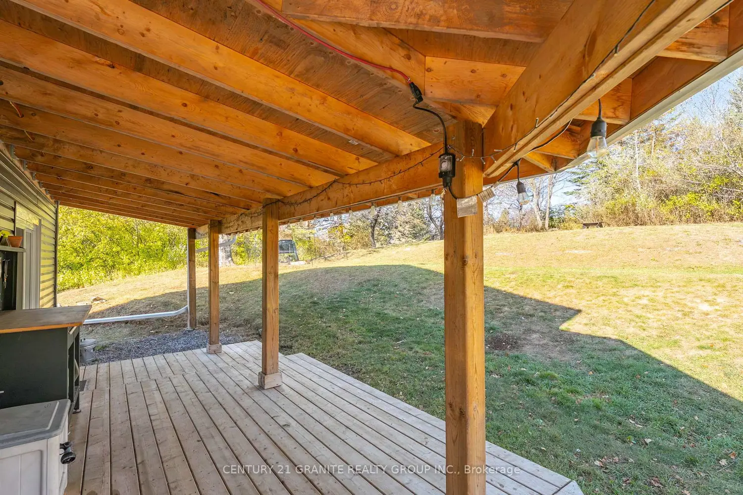 Additional image 17 of 993 Detlor Road