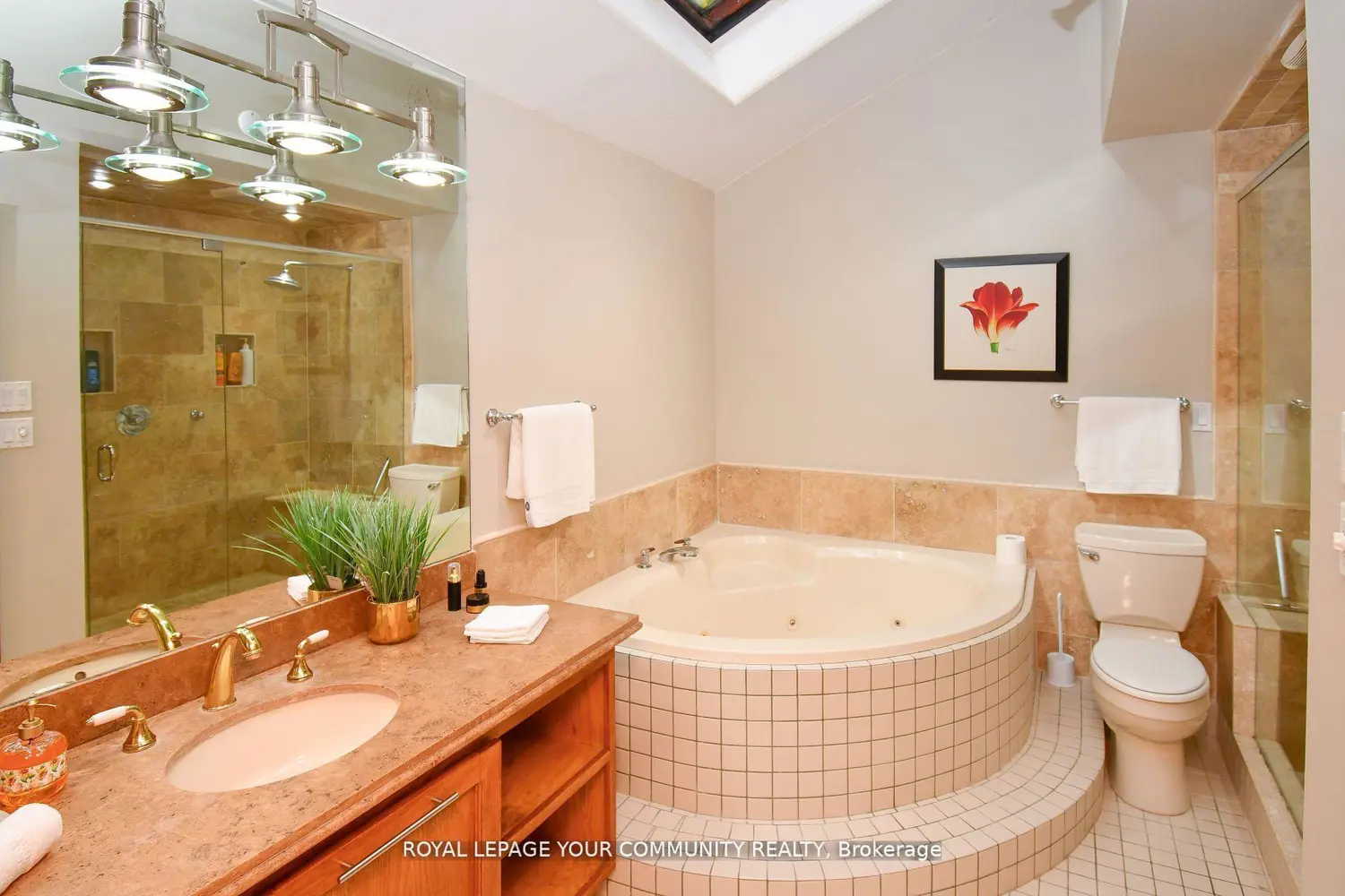 Additional image 13 of 527 Big Bay Point Road