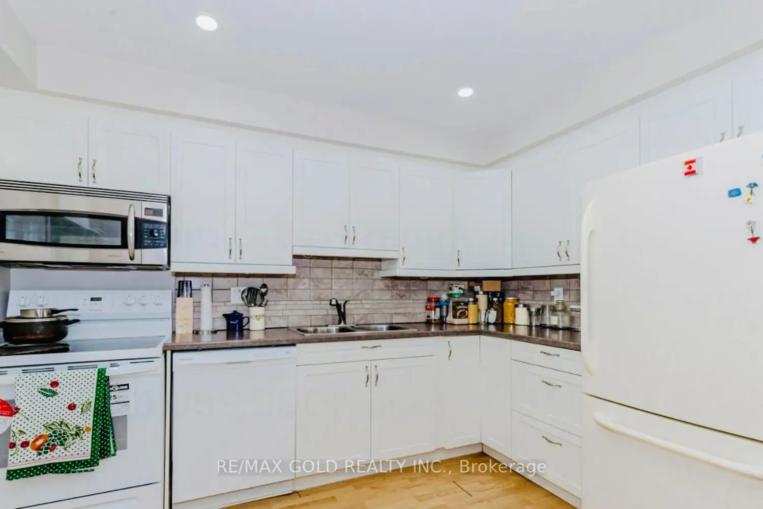 Additional image 9 of 100 Rawling Crescent